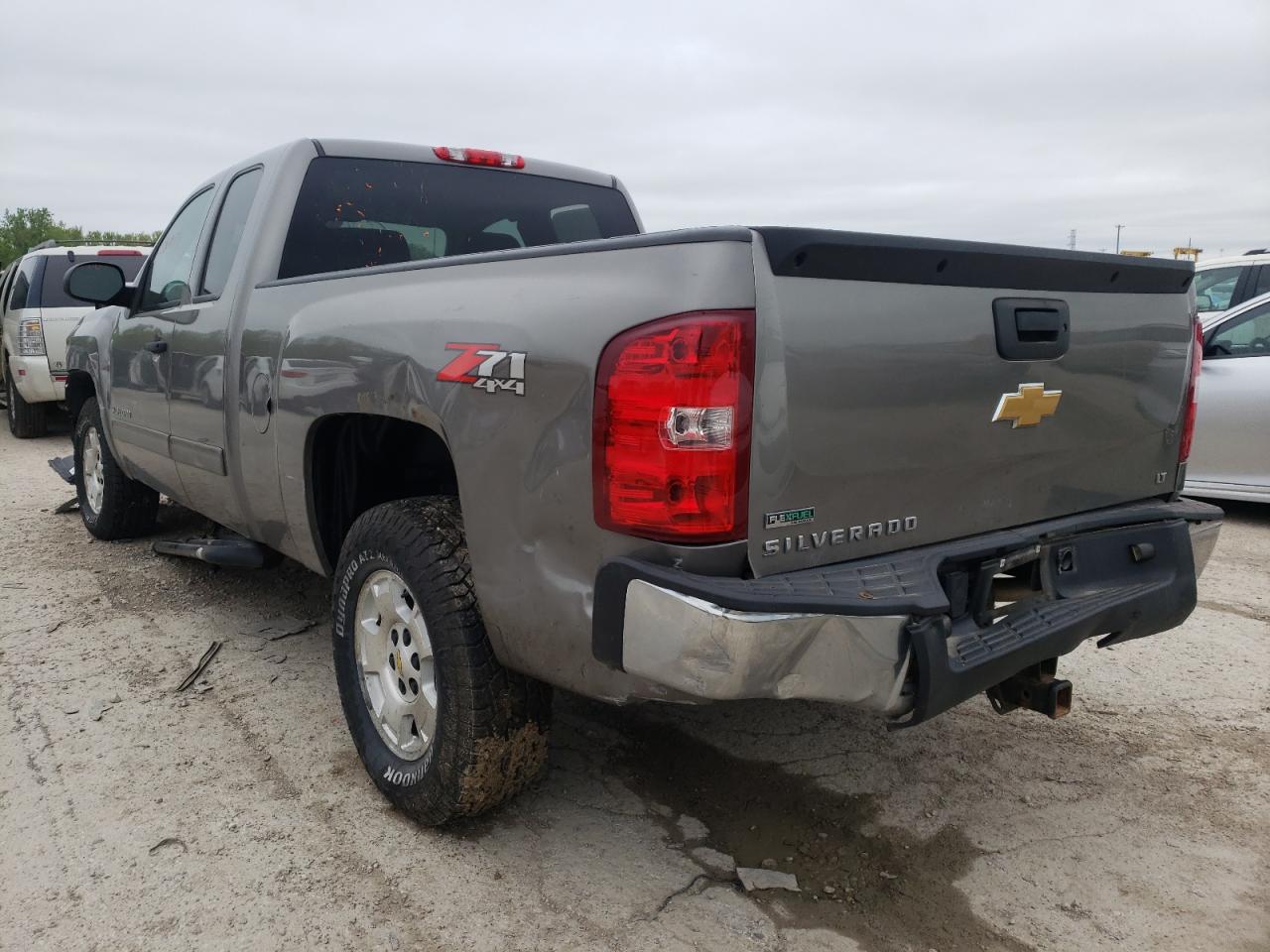 Photo 3 from auction – 2012 CHEVROLET SILVERADO with VIN 1GCRKSE7XCZ239655