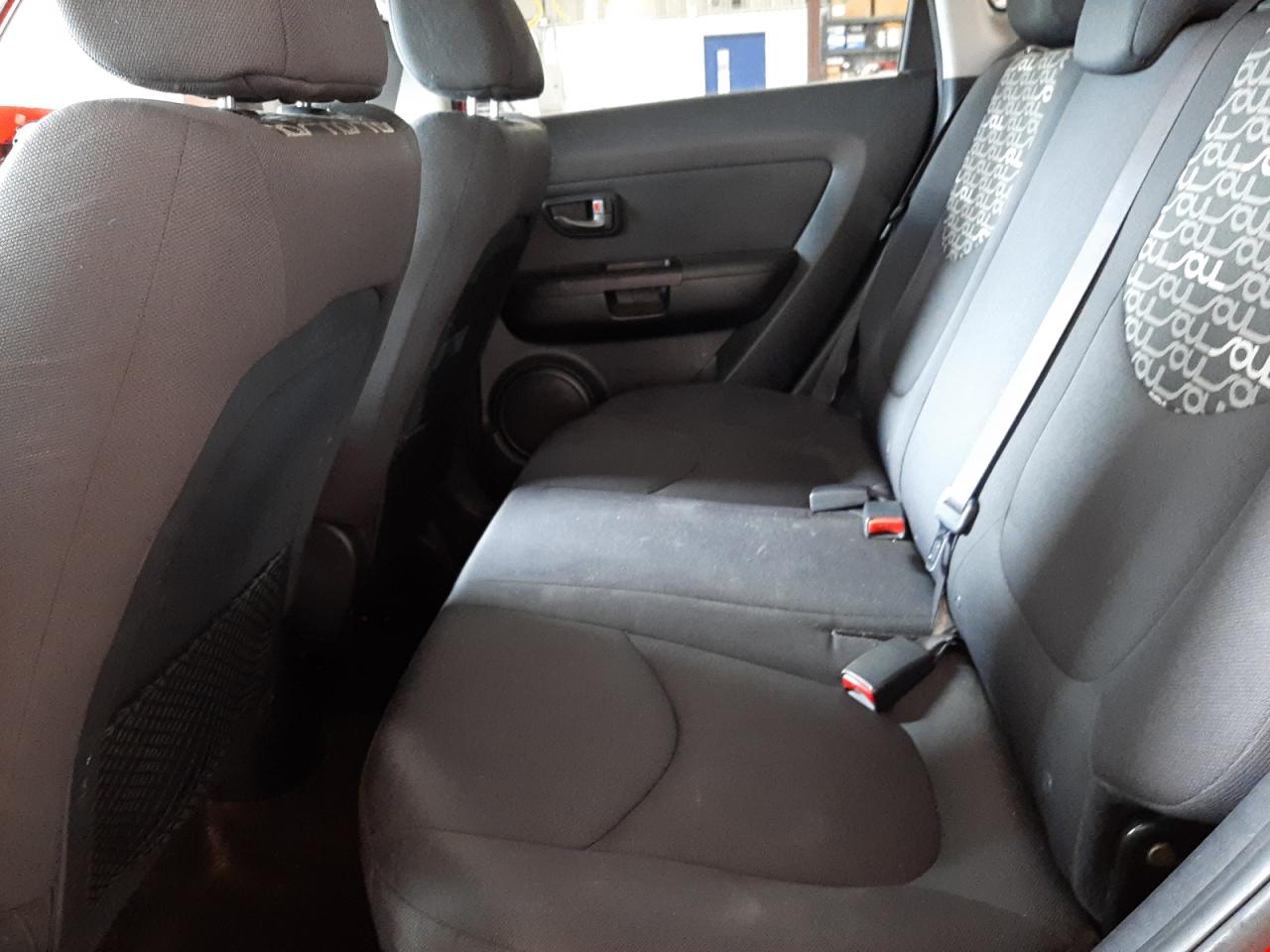 Photo 6 from auction – 2011 KIA SOUL with VIN KNDJT2A25B7257298
