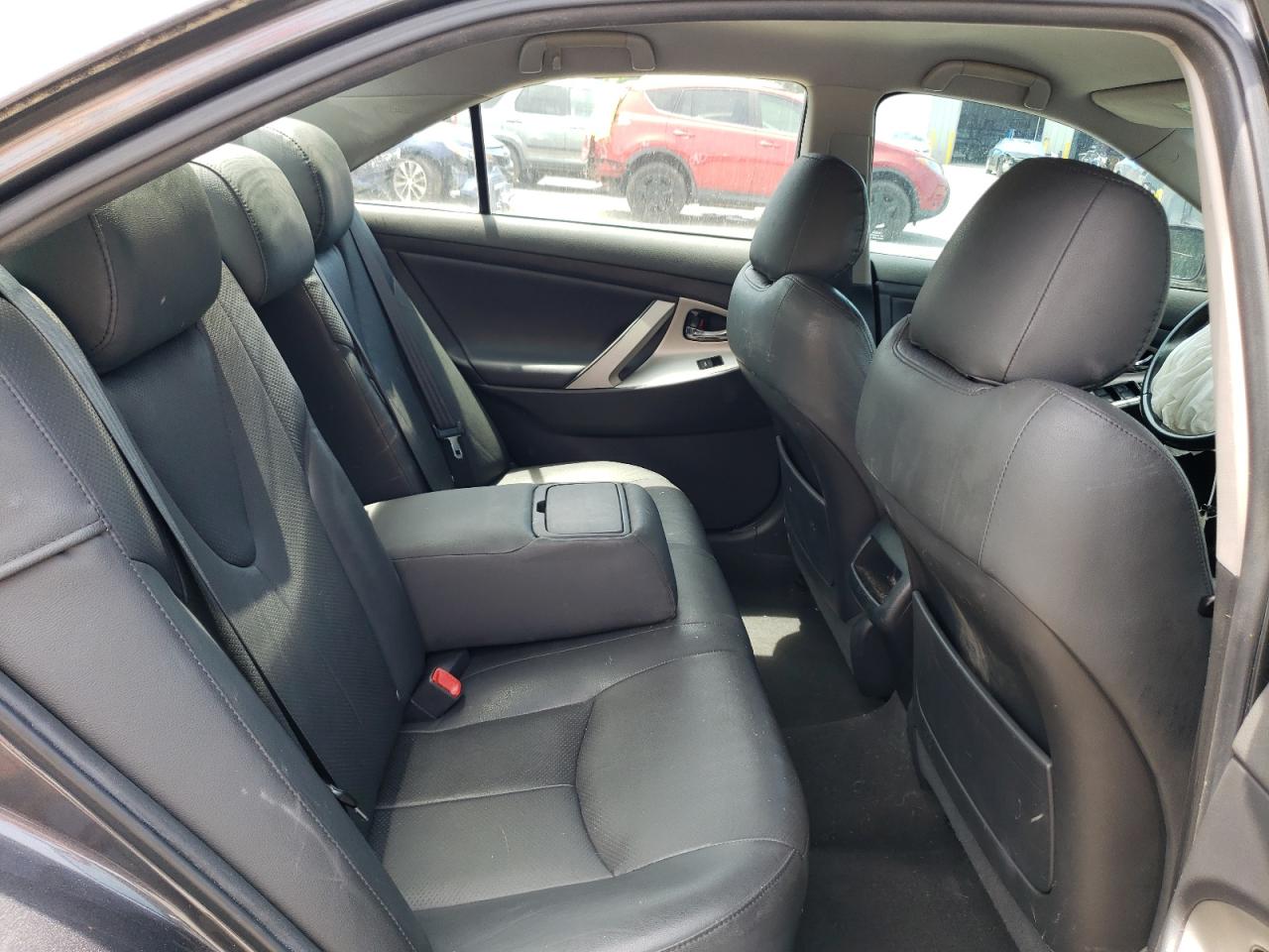 Photo 6 from auction – 2011 TOYOTA CAMRY BASE with VIN 4T1BF3EK8BU731737