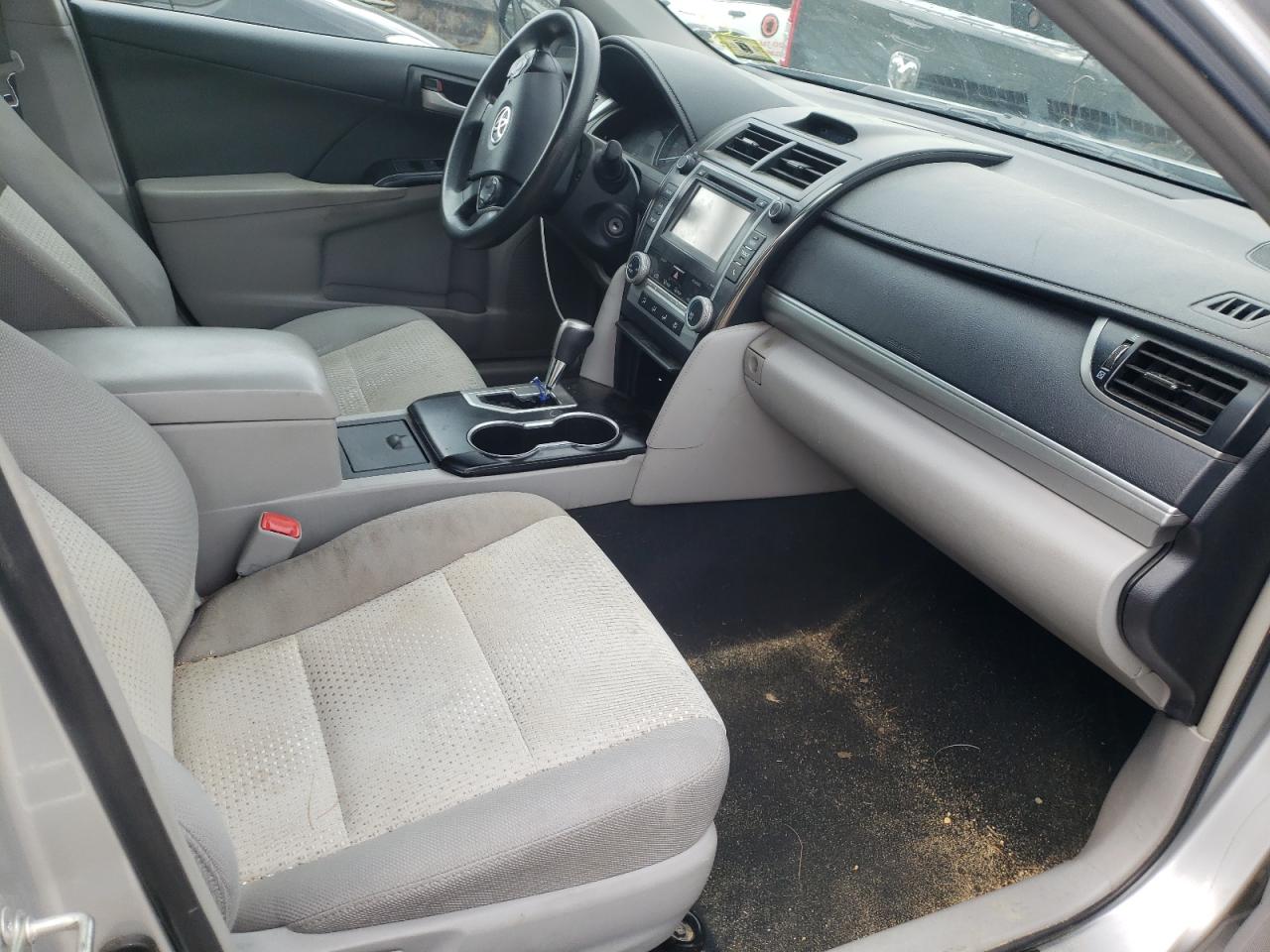 صورة رقم 5 من المزاد - 2014 TOYOTA CAMRY مع VIN 4T1BF1FK0EU406412