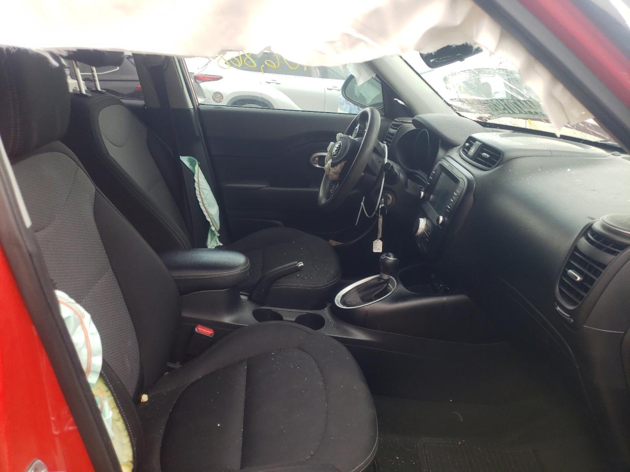 Photo 5 from auction – 2019 KIA SOUL + with VIN KNDJP3A5XK7690264