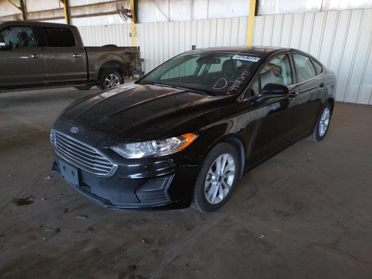 Photo 2 from auction – 2020 FORD FUSION SE with VIN 3FA6P0HD8LR149893