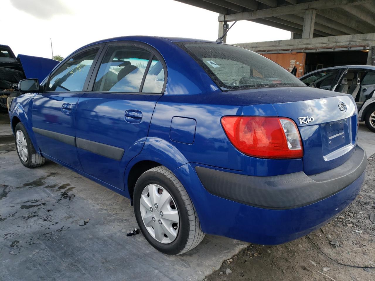 Photo 3 from auction – 2006 KIA RIO with VIN KNADE123166048898