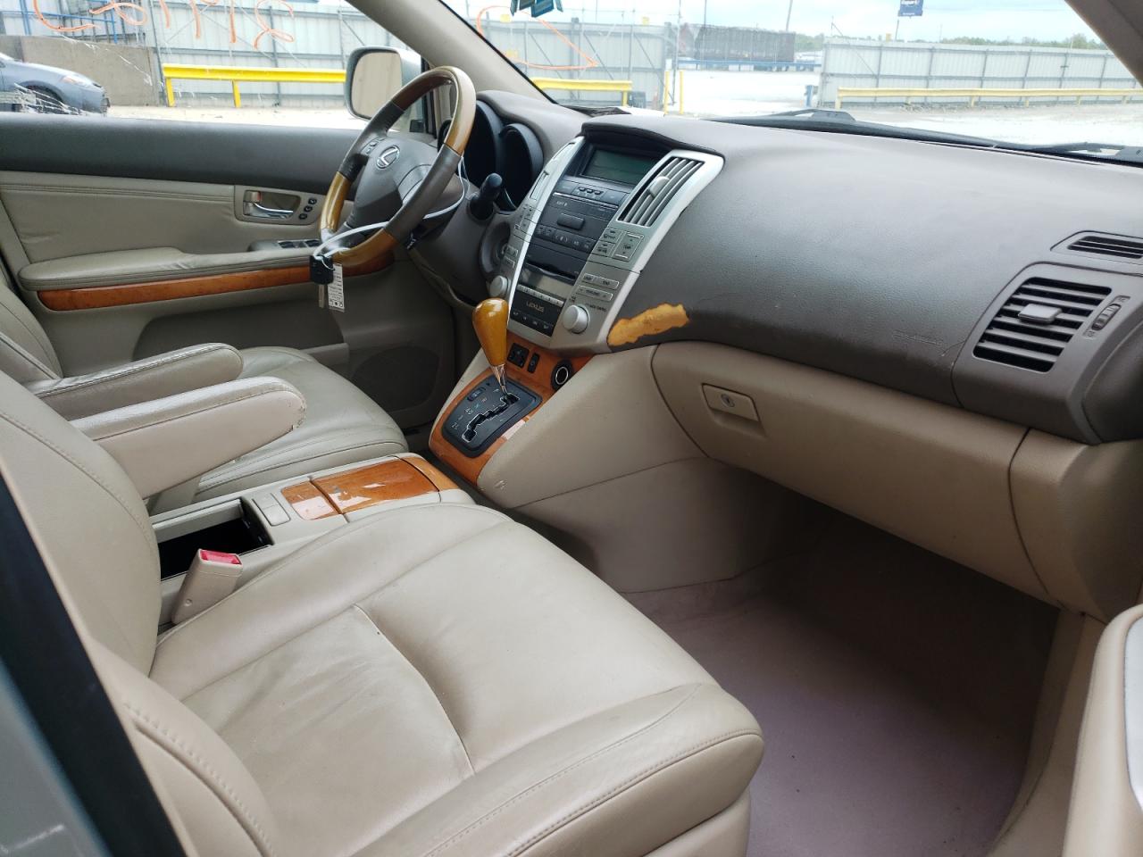 Photo 5 from auction – 2007 LEXUS RX 350 with VIN 2T2HK31U17C009723