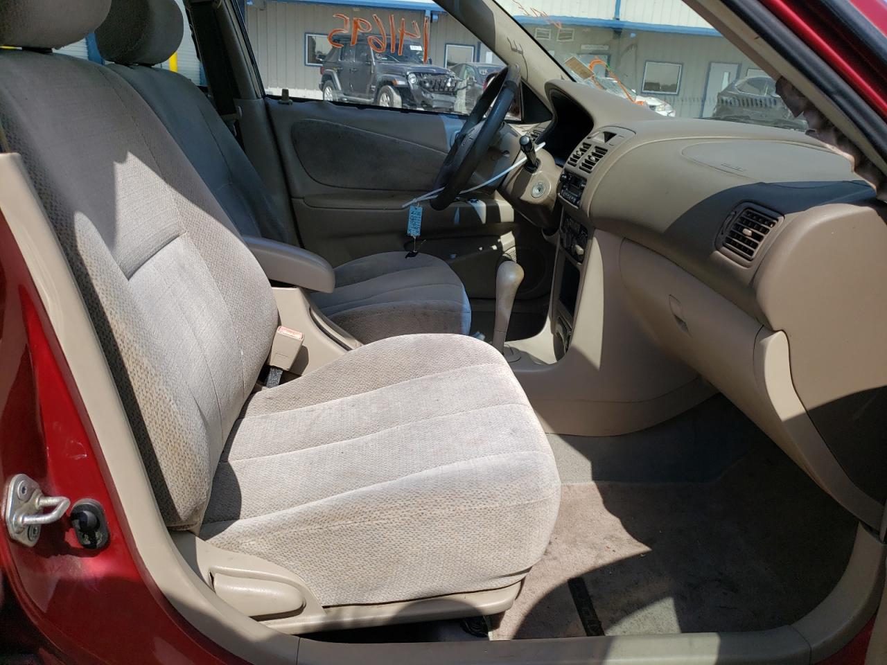 Photo 5 from auction – 2002 TOYOTA COROLLA CE with VIN 1NXBR12E12Z603849