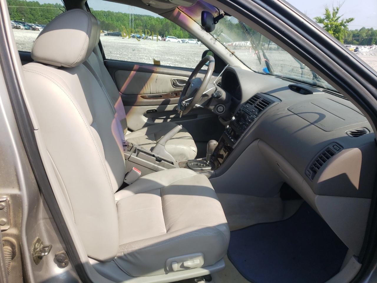 Photo 5 from auction – 2002 NISSAN MAXIMA GLE with VIN JN1DA31D22T448357