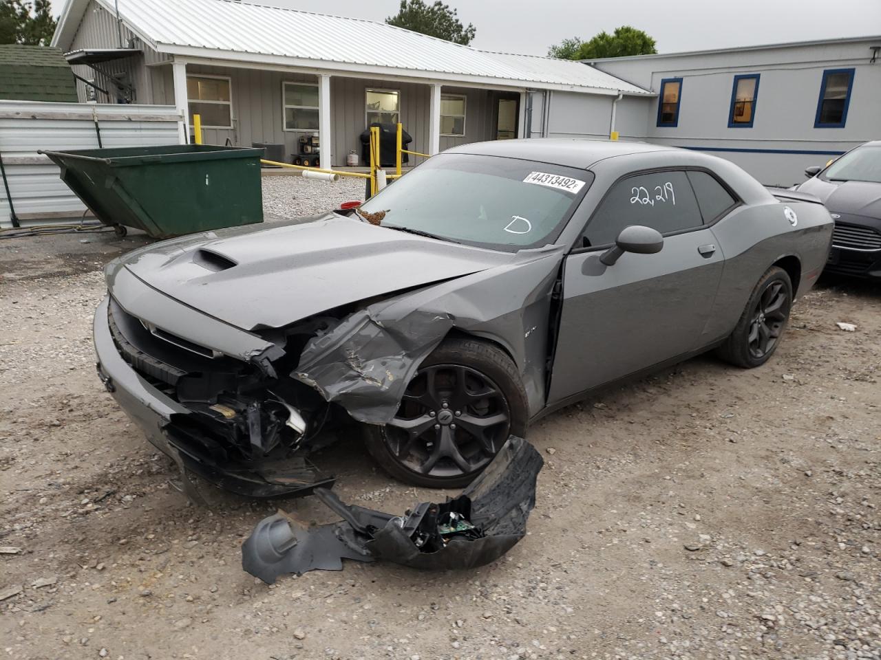 Photo 2 from auction – 2019 DODGE CHALLENGER with VIN 2C3CDZBT7KH705295