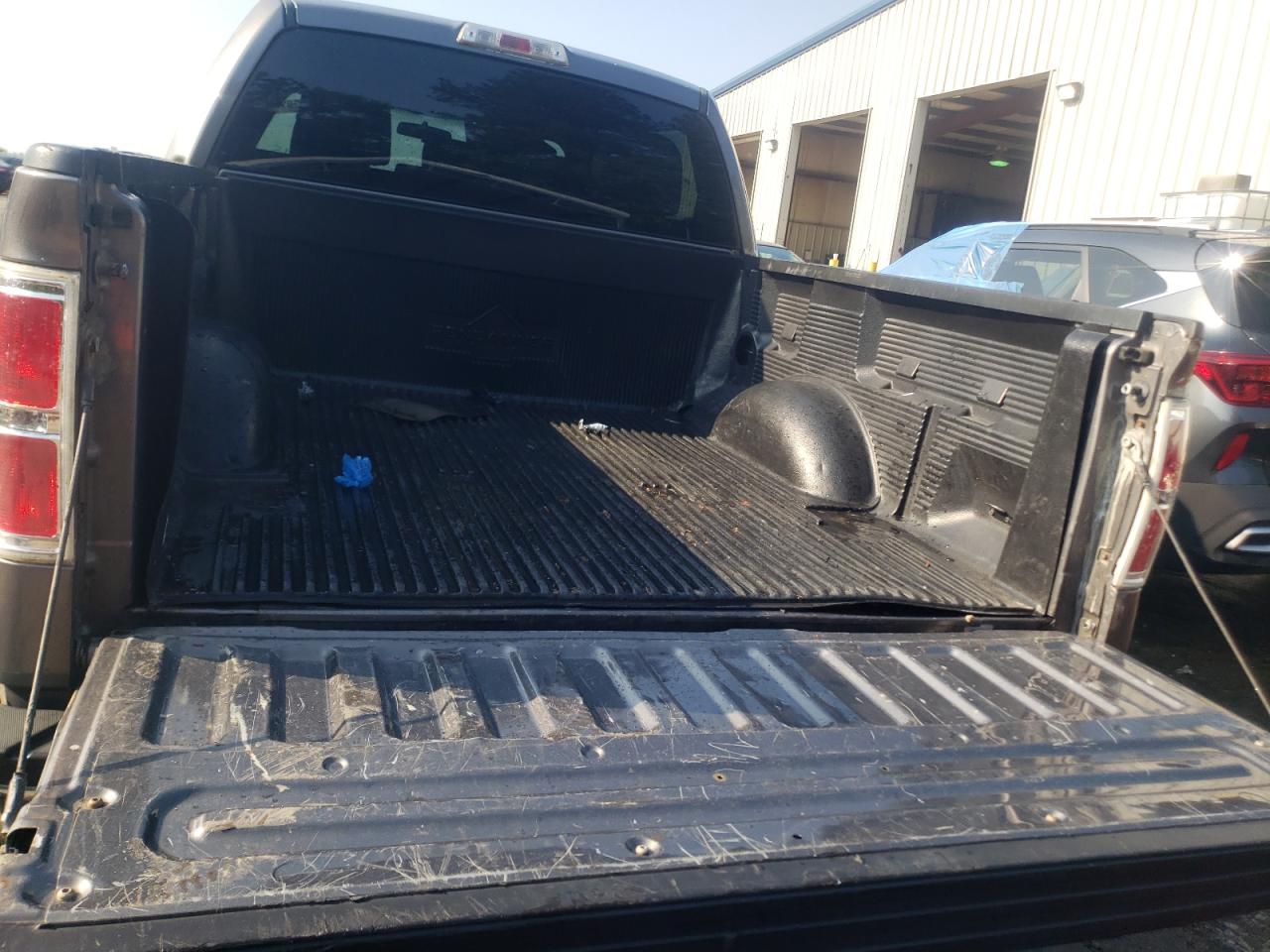 صورة رقم 9 من المزاد - 2014 FORD F150 SUPER مع VIN 1FTFW1EF8EFA49883