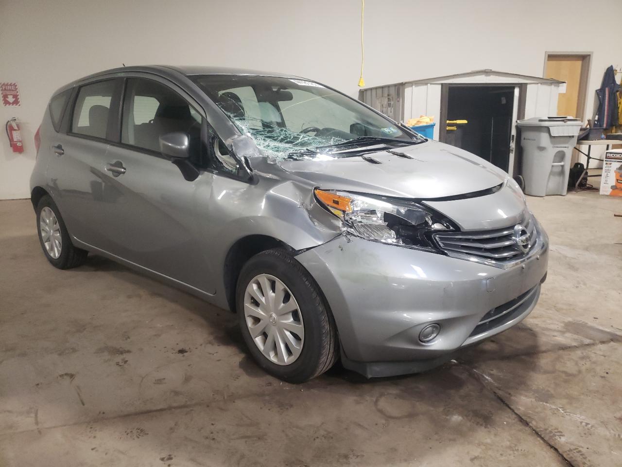 NISSAN VERSA NOTE 2015 with VIN 3N1CE2CP5FL438997 - Photo from auction