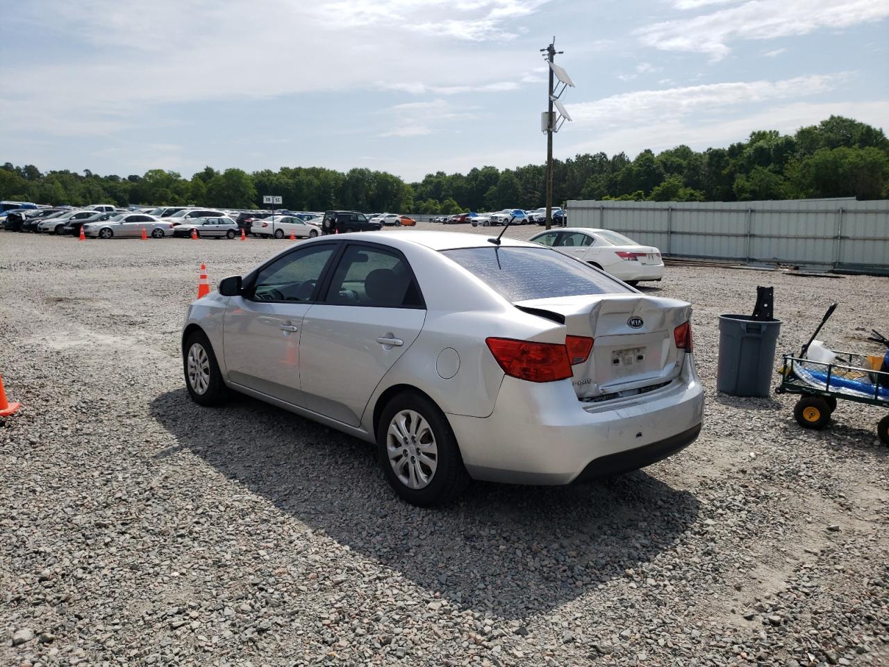 Photo 3 from auction – 2013 KIA FORTE EX with VIN KNAFU4A27D5657969
