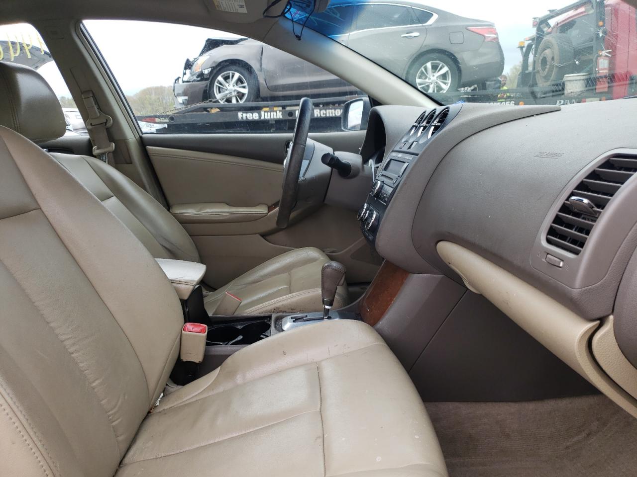 Photo 5 from auction – 2008 NISSAN ALTIMA 3.5 with VIN 1N4BL21E78C277699