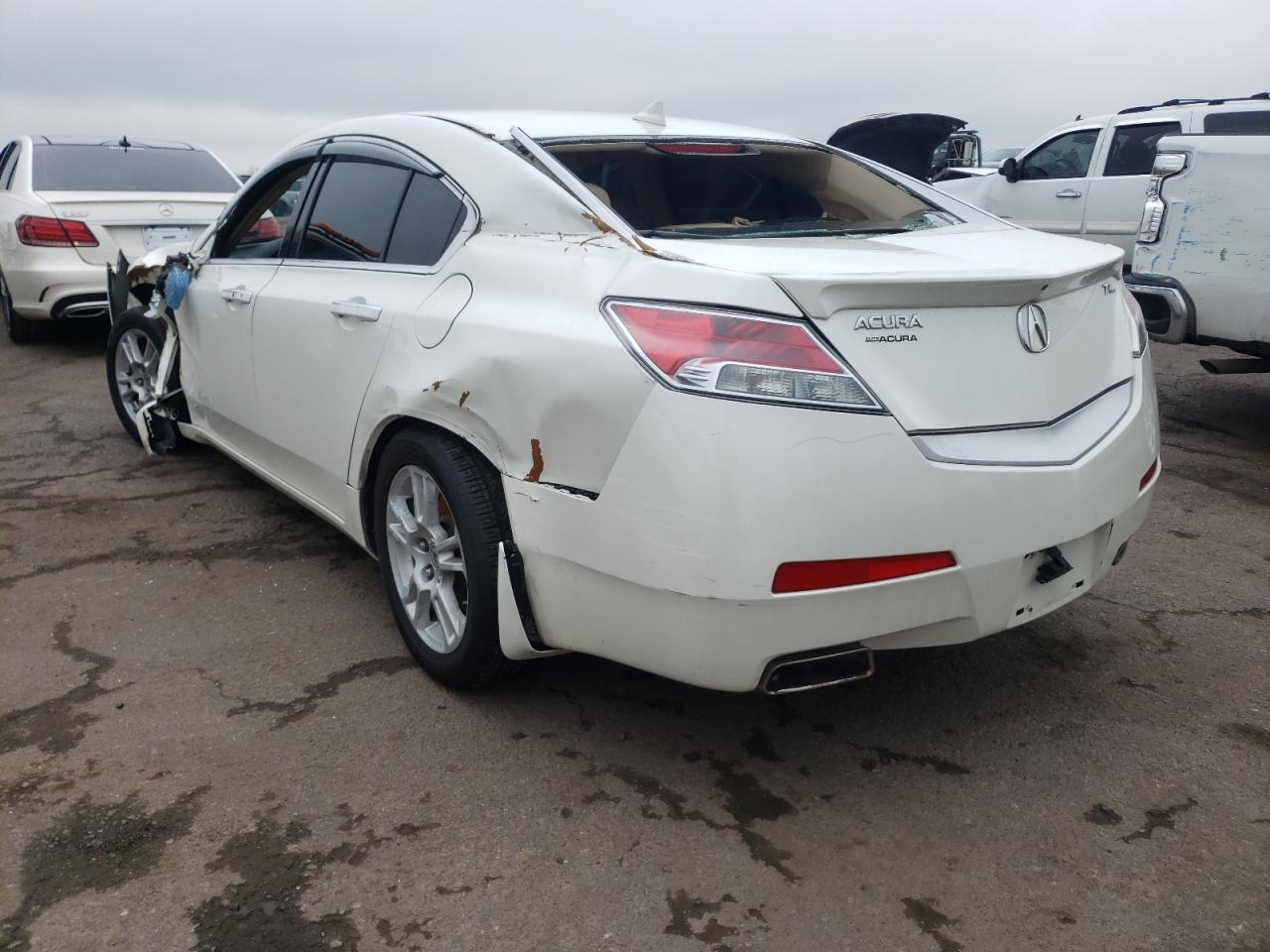 Photo 3 from auction – 2010 ACURA TL with VIN 19UUA8F51AA012137