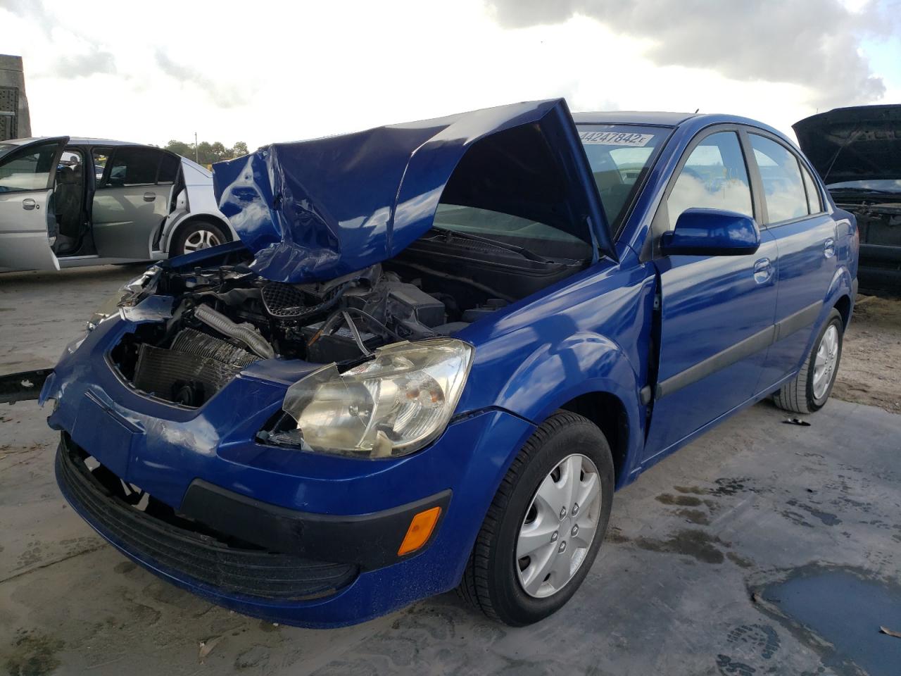 Photo 2 from auction – 2006 KIA RIO with VIN KNADE123166048898