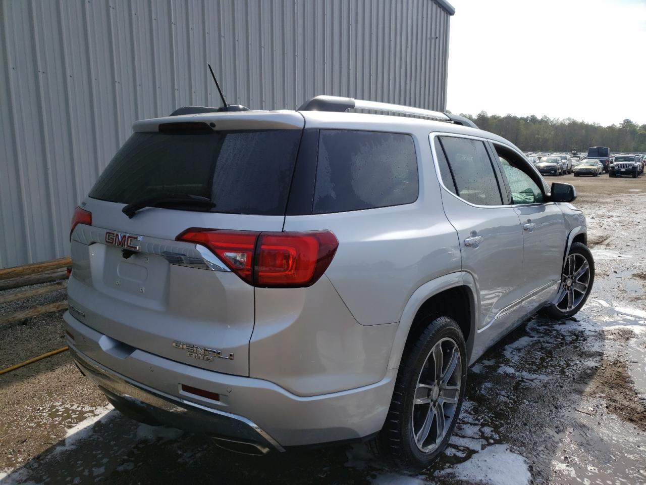 Photo 4 from auction – 2017 GMC ACADIA DEN with VIN 1GKKNXLS2HZ195692