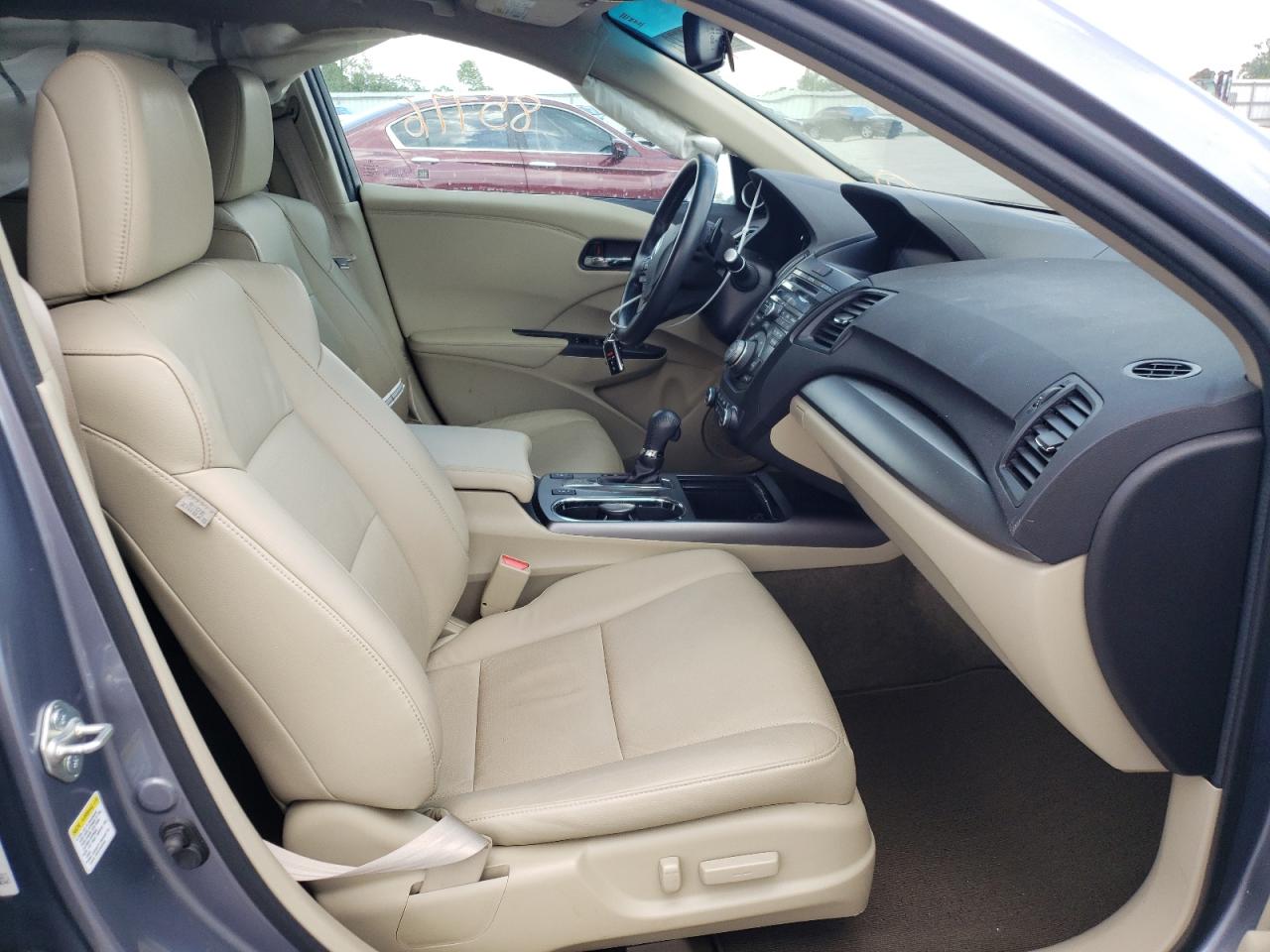 Photo 5 from auction – 2015 ACURA RDX TECHNO with VIN 5J8TB3H54FL007258