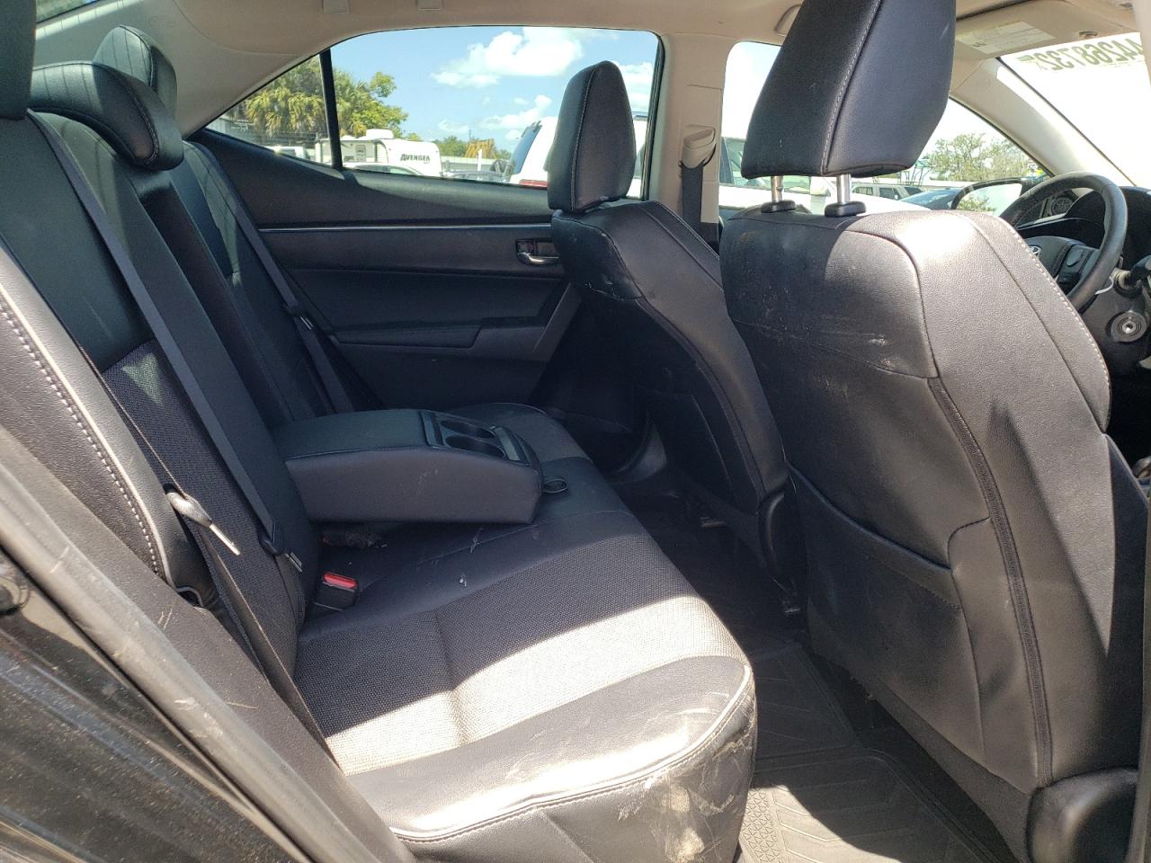 Photo 6 from auction – 2016 TOYOTA COROLLA L with VIN 5YFBURHE2GP564914