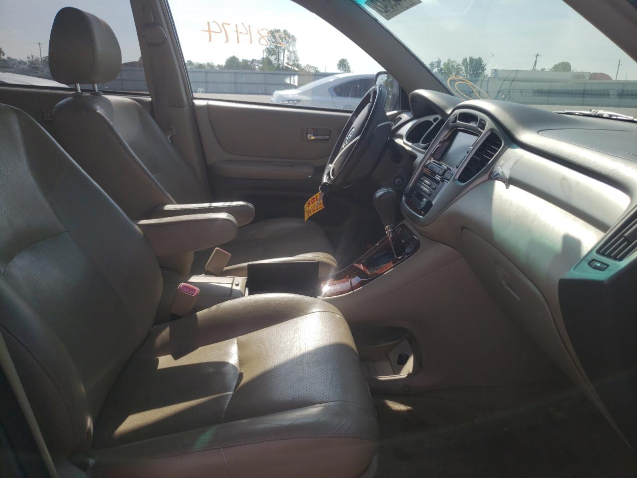 Photo 5 from auction – 2007 TOYOTA HIGHLANDER with VIN JTEEW21A770042520