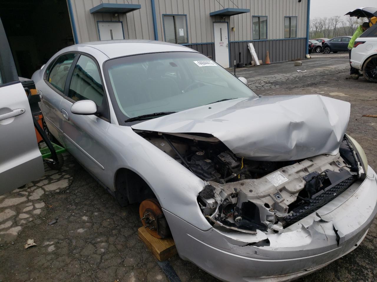 FORD TAURUS SES 2003 with VIN 1FAFP55U13G126576 - Photo from auction