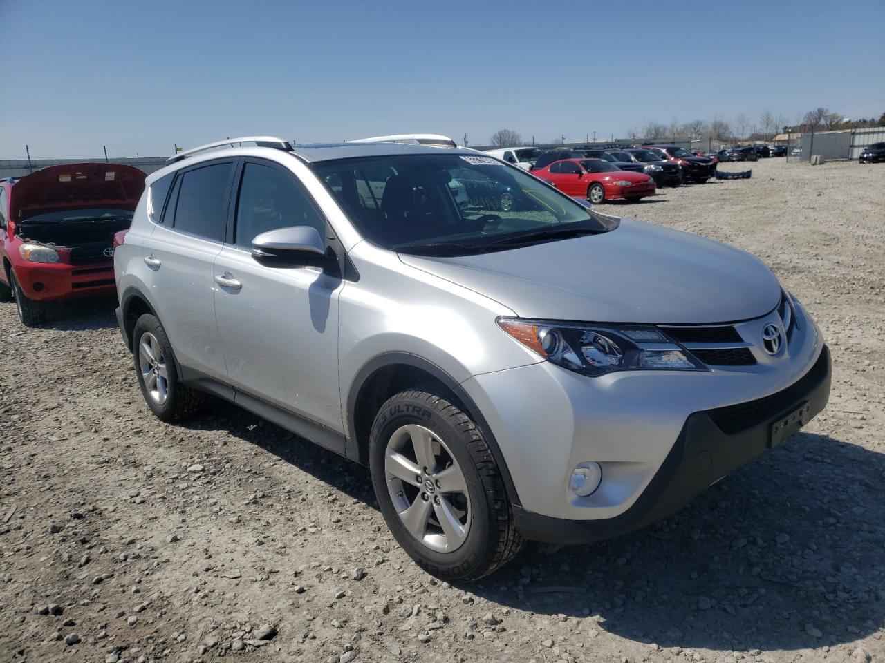 Photo 14 from auction – 2015 TOYOTA RAV4 XLE with VIN 2T3RFREV3FW399005