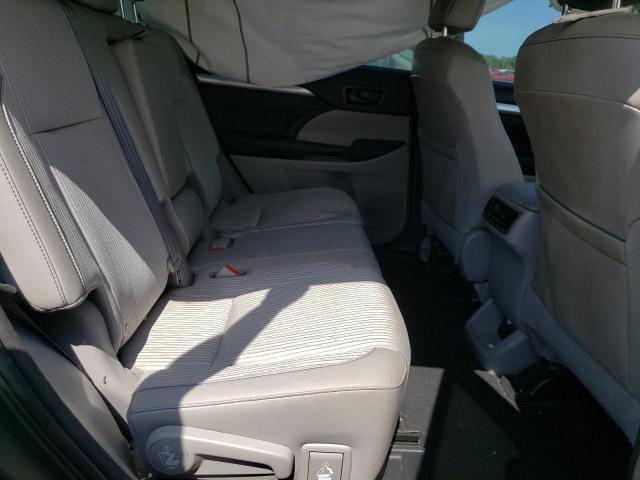 Photo 6 from auction – 2016 TOYOTA HIGHLANDER with VIN 5TDZKRFH4GS166676