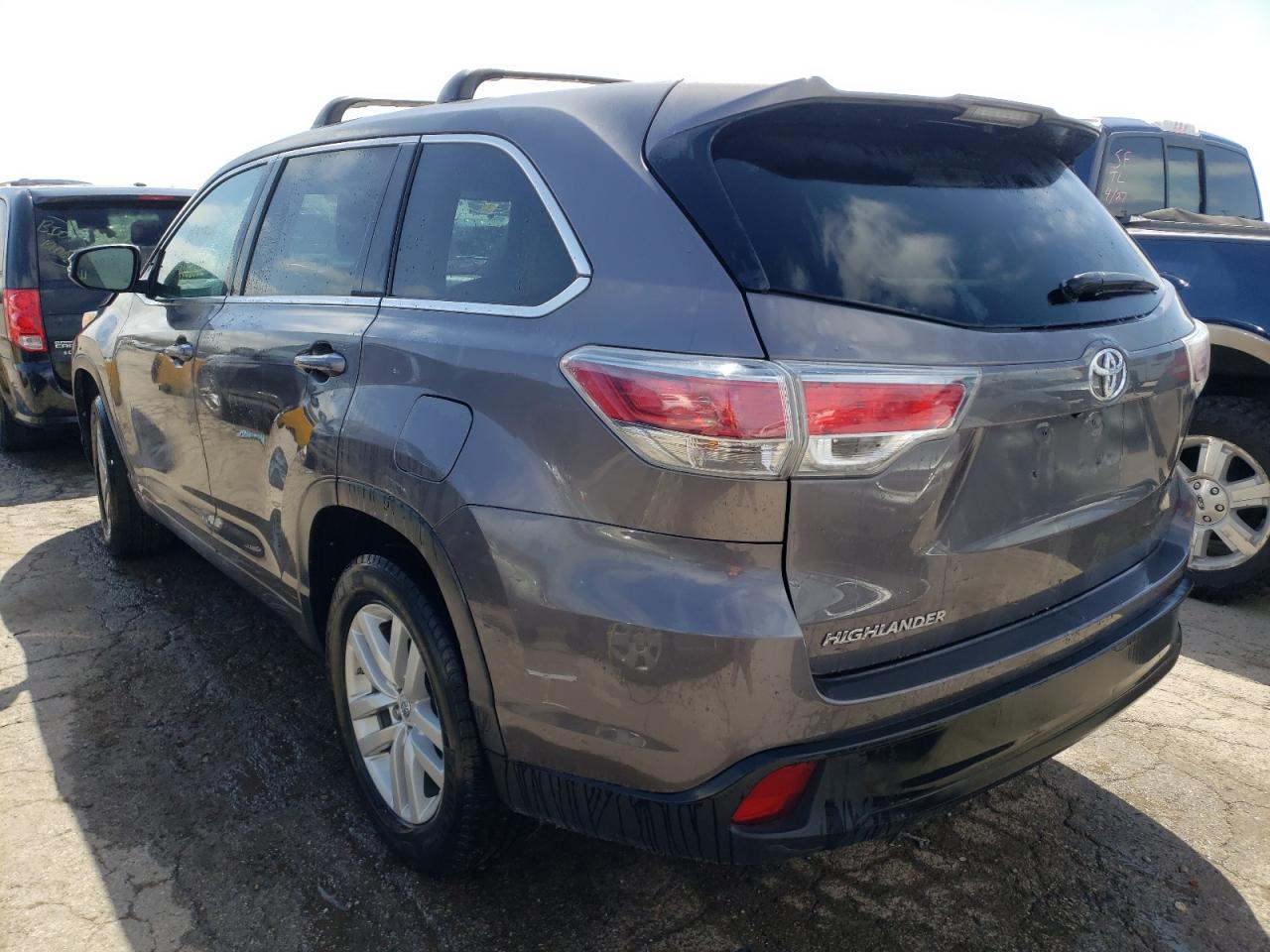 Photo 3 from auction – 2014 TOYOTA HIGHLANDER with VIN 5TDZARFH3ES007776
