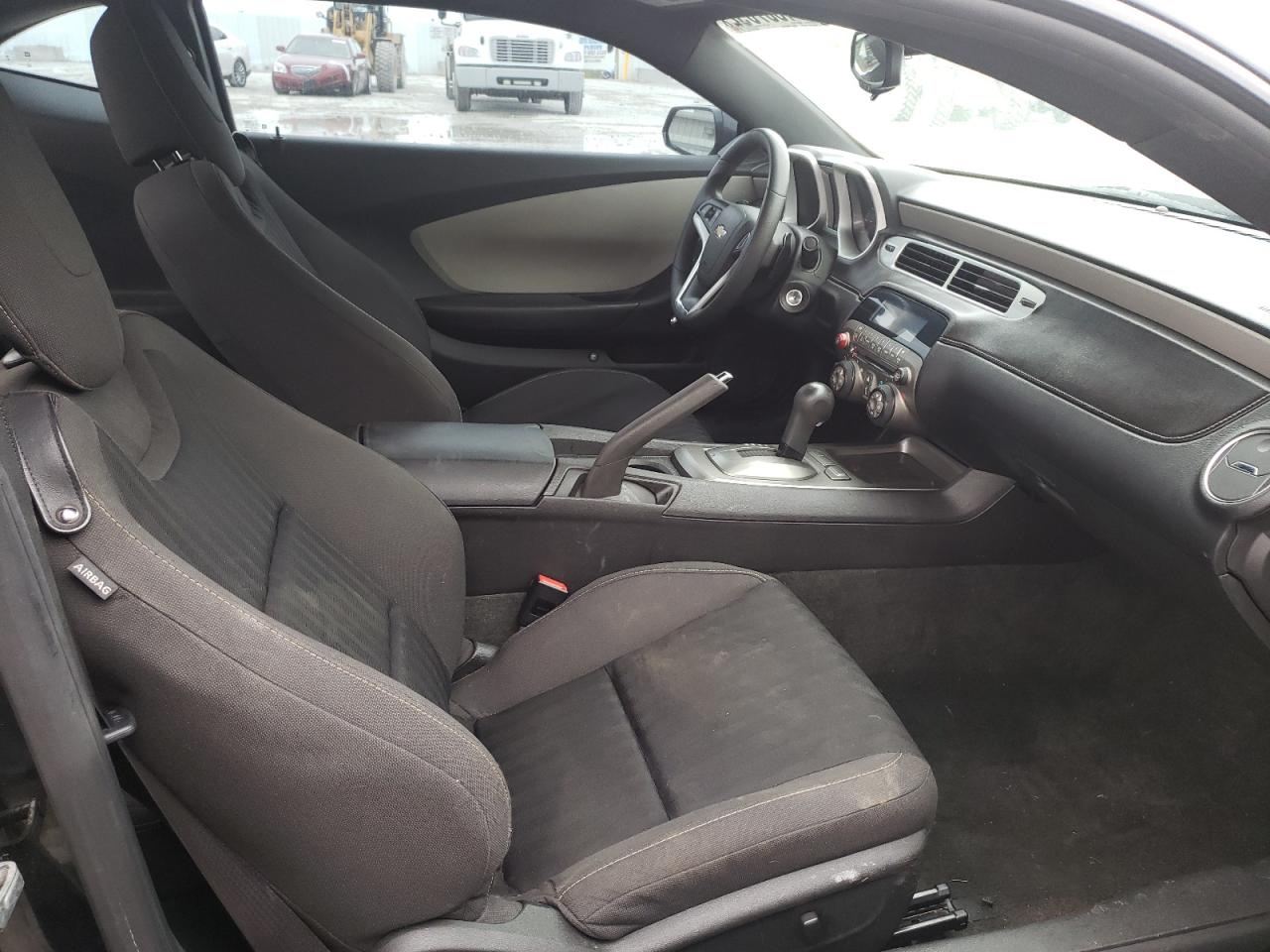 Photo 5 from auction – 2012 CHEVROLET CAMARO LS with VIN 2G1FA1E33C9198494