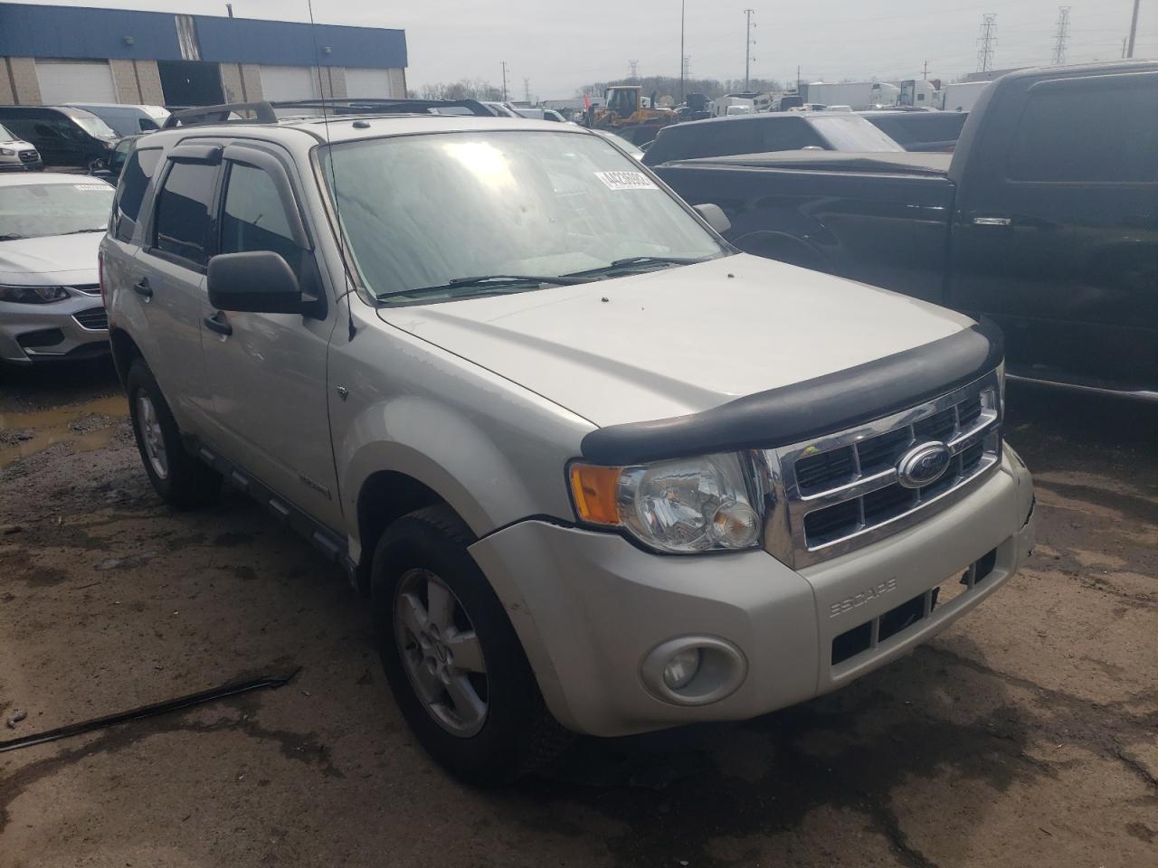 FORD ESCAPE XLT 2008 with VIN 1FMCU03108KD00333 - Photo from auction