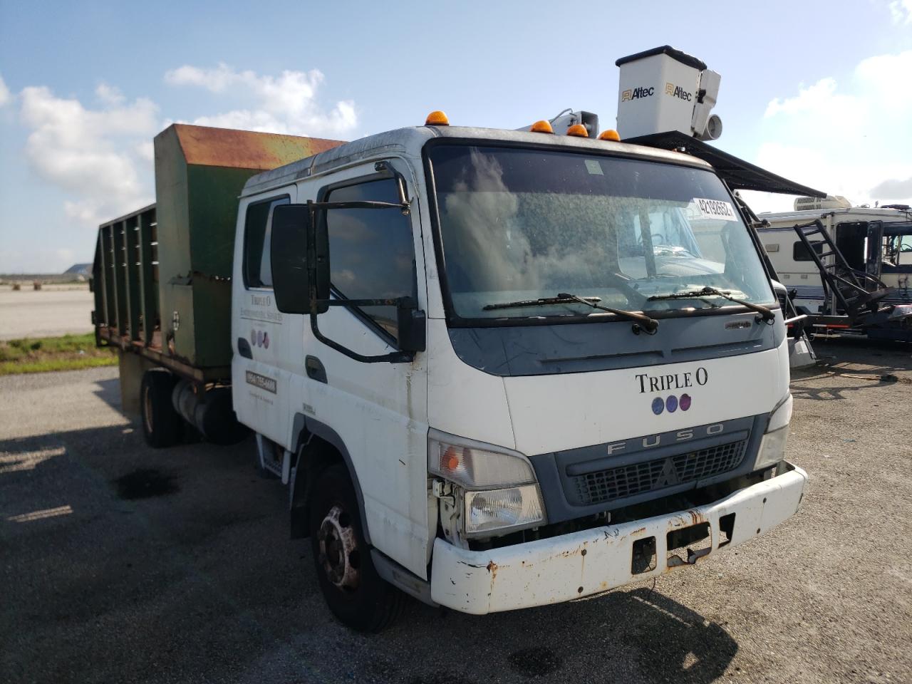 2005 MITSUBISHI FE140