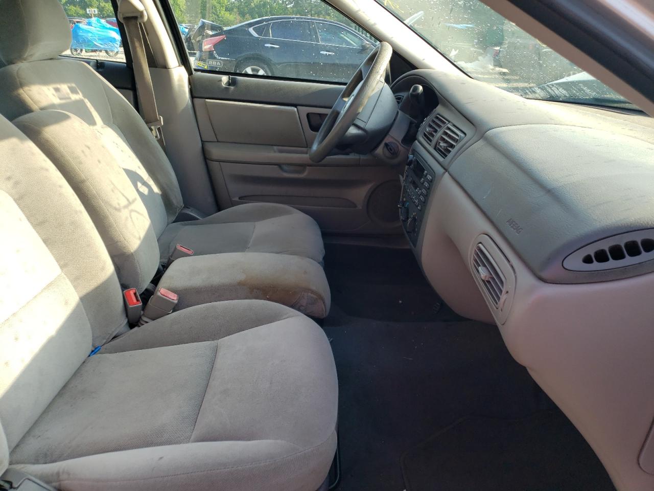 Photo 5 from auction – 2005 MERCURY SABLE GS with VIN 1MEFM50U95A605441
