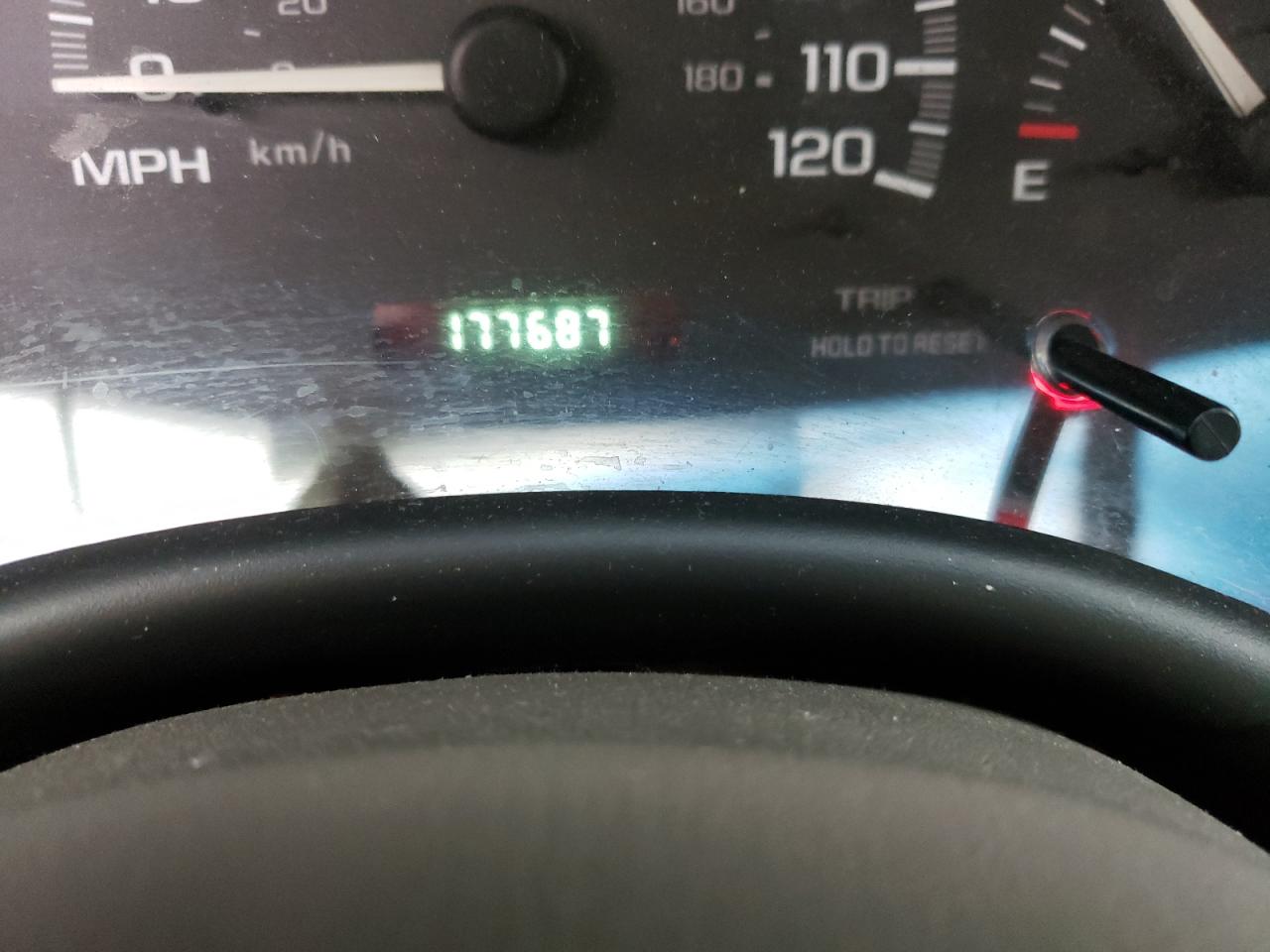Zdjęcie 8 z aukcji – 2004 CHEVROLET CLASSIC z VIN 1G1ND52F64M587594