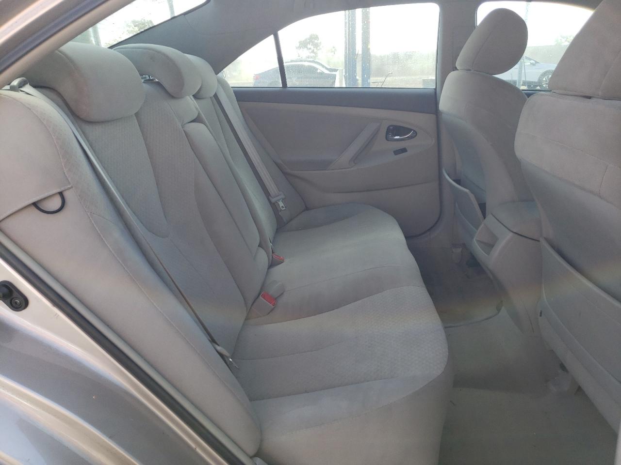 Photo 6 from auction – 2007 TOYOTA CAMRY CE with VIN 4T1BE46K57U555227
