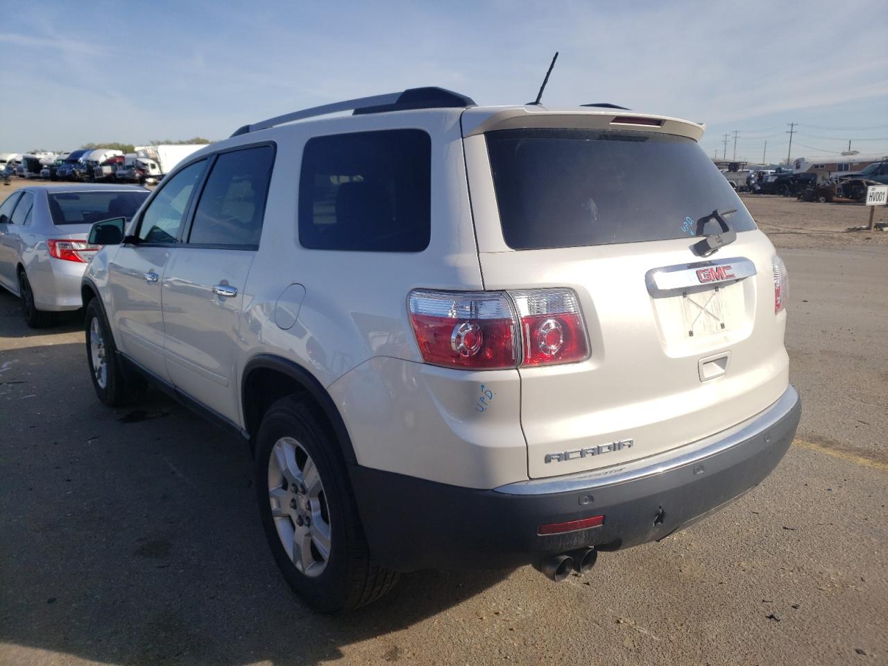 Photo 3 from auction – 2012 GMC ACADIA SLE with VIN 1GKKRPED5CJ118129