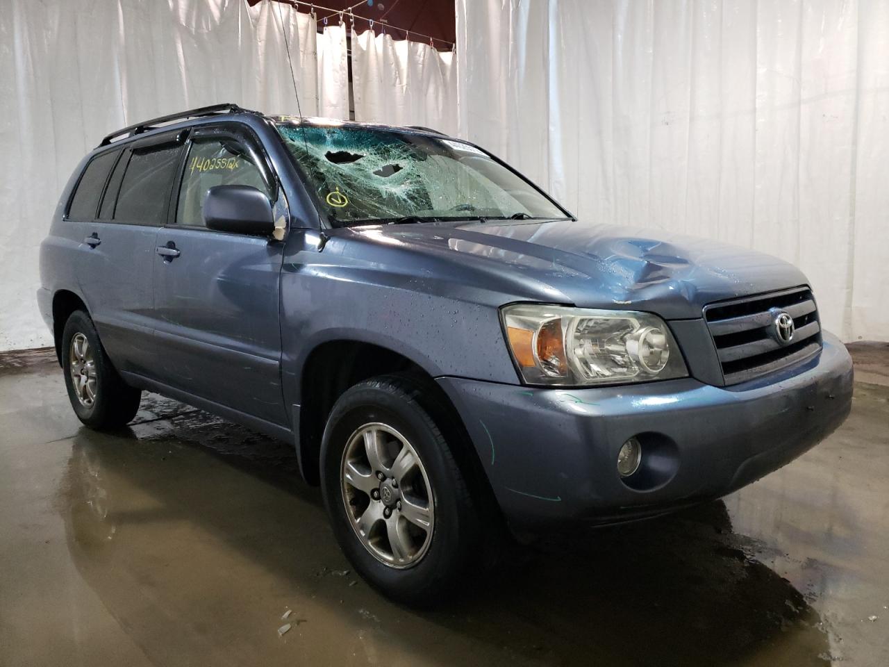 TOYOTA HIGHLANDER 2005 con VIN JTEEP21A550107777 - Foto de la subasta