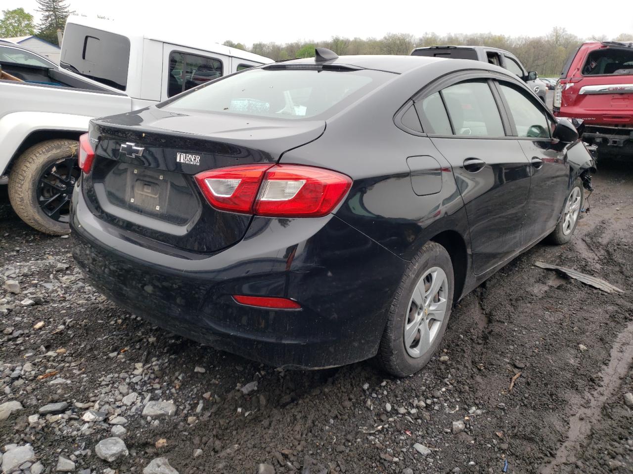 Photo 4 from auction – 2018 CHEVROLET CRUZE LS with VIN 1G1BC5SM8J7209632