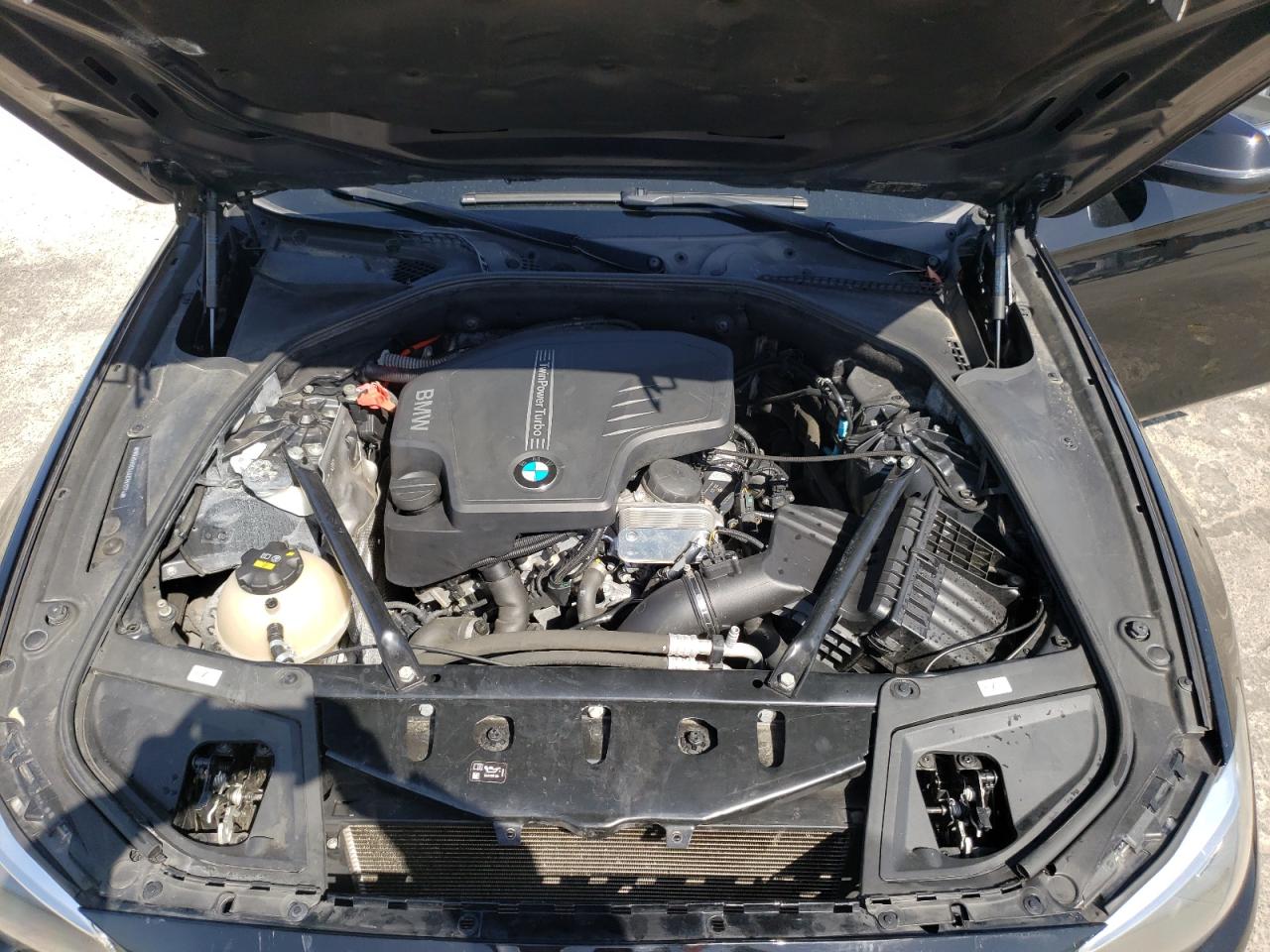 Photo 7 from auction – 2016 BMW 528 I with VIN WBA5A5C54GG351774