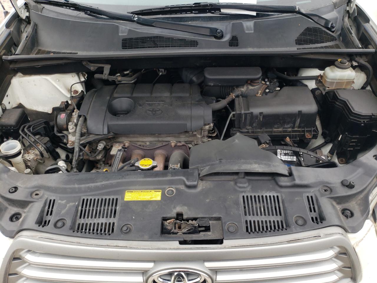 Photo 7 from auction – 2010 TOYOTA HIGHLANDER with VIN JTEZA3EH0A2009612