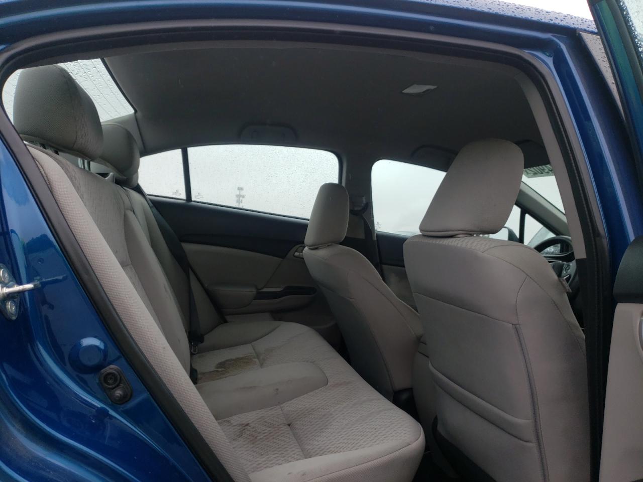 Photo 6 from auction – 2014 HONDA CIVIC LX with VIN 19XFB2F55EE222616