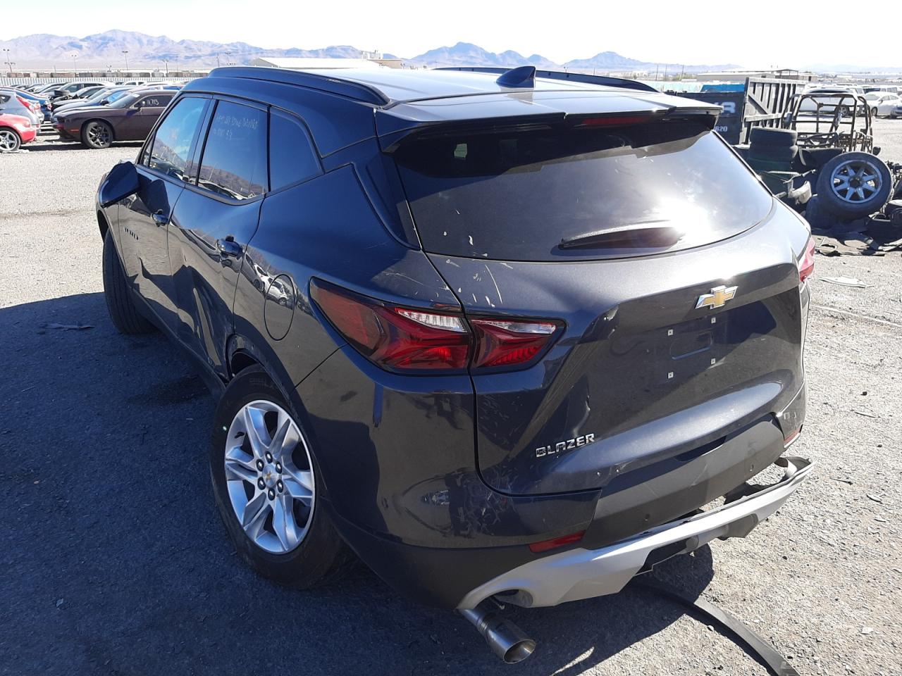 Photo 3 from auction – 2021 CHEVROLET BLAZER 2LT with VIN 3GNKBCRS3MS560223