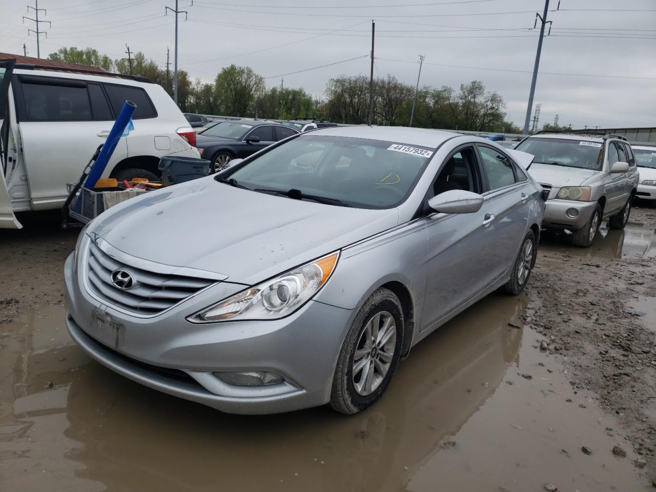 Photo 2 from auction – 2013 HYUNDAI SONATA GLS with VIN 5NPEB4ACXDH784602