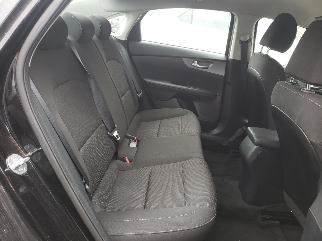 Photo 6 from auction – 2020 KIA FORTE FE with VIN 3KPF24AD6LE151871