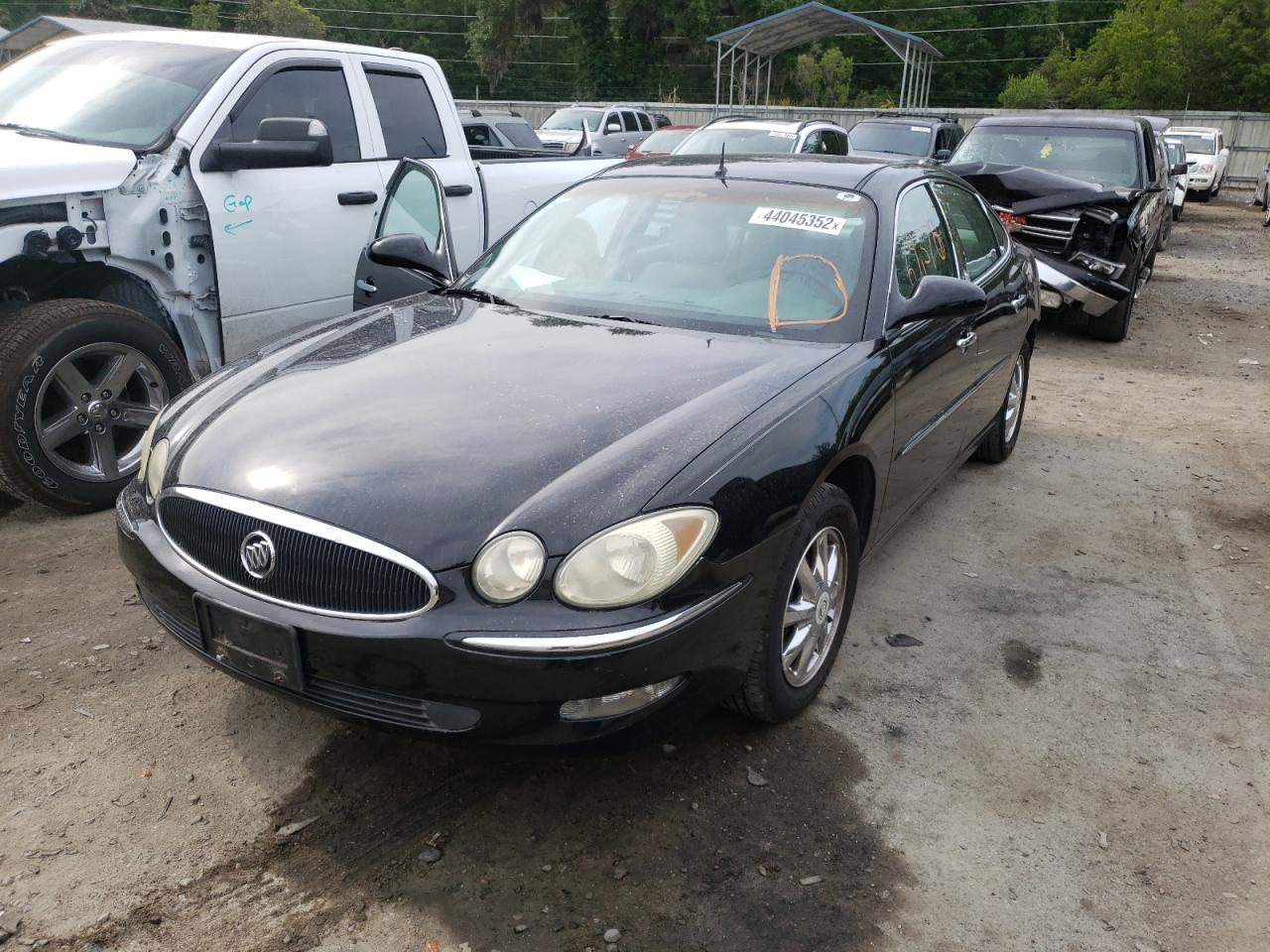 Photo 2 from auction – 2005 BUICK LACROSSE C with VIN 2G4WD562151246390