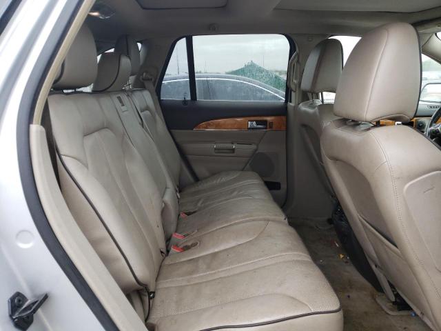 Photo 6 from auction – 2011 LINCOLN MKX with VIN 2LMDJ8JK5BBJ25929