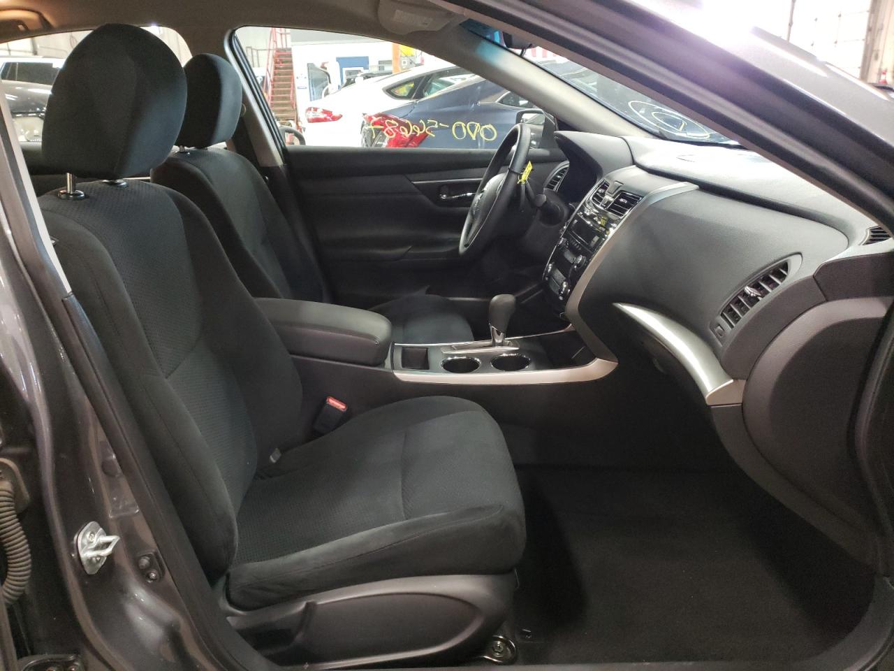 Photo 5 from auction – 2015 NISSAN ALTIMA 2.5 with VIN 1N4AL3AP0FN390916