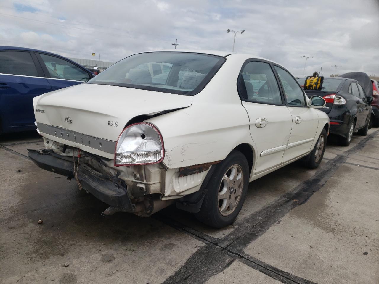 Photo 4 from auction – 2001 HYUNDAI SONATA GLS with VIN KMHWF35V81A485252