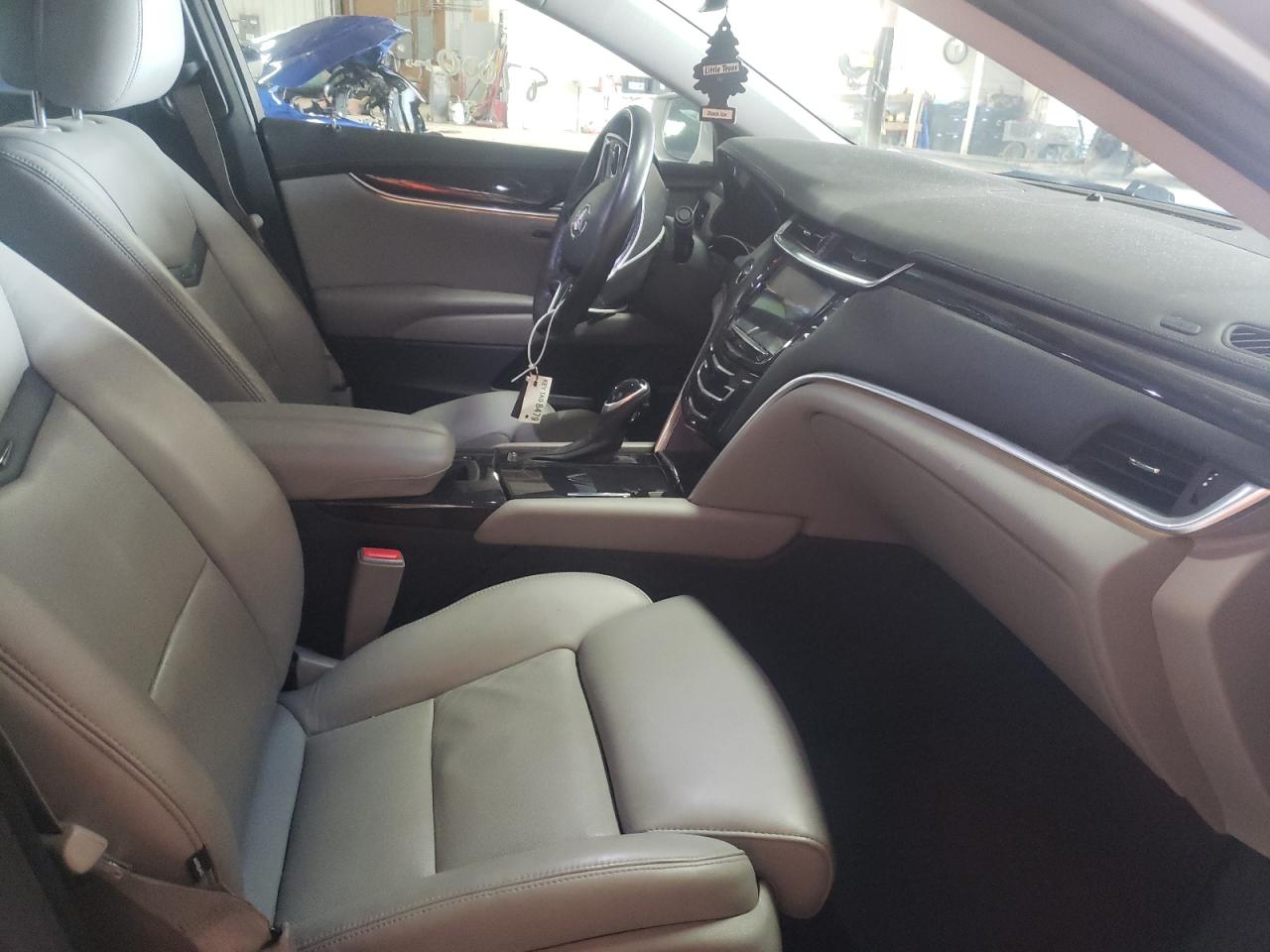Photo 5 from auction – 2014 CADILLAC XTS LUXURY with VIN 2G61M5S30E9324871