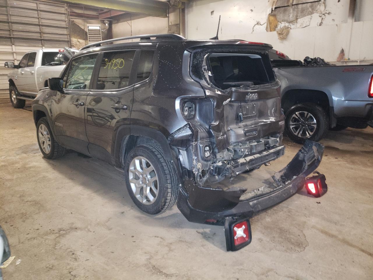 Photo 3 from auction – 2018 JEEP RENEGADE L with VIN ZACCJBBB5JPJ34192