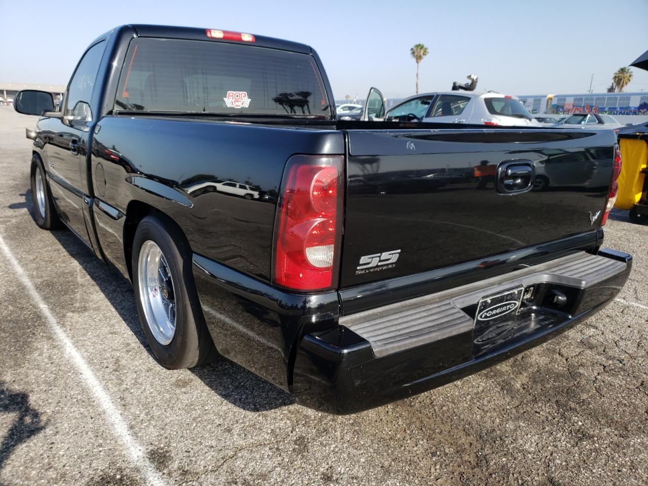 Zdjęcie 3 z aukcji – 2005 CHEVROLET SILVERADO z VIN 1GCEC14VX5Z260708