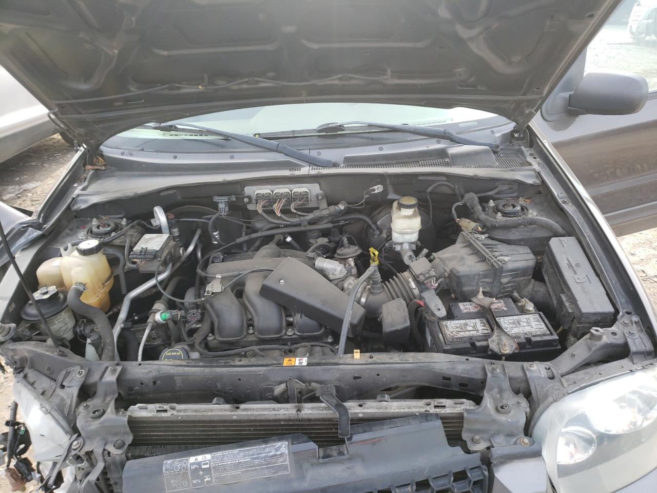 Photo 7 from auction – 2006 FORD ESCAPE XLT with VIN 1FMCU931X6KD25189