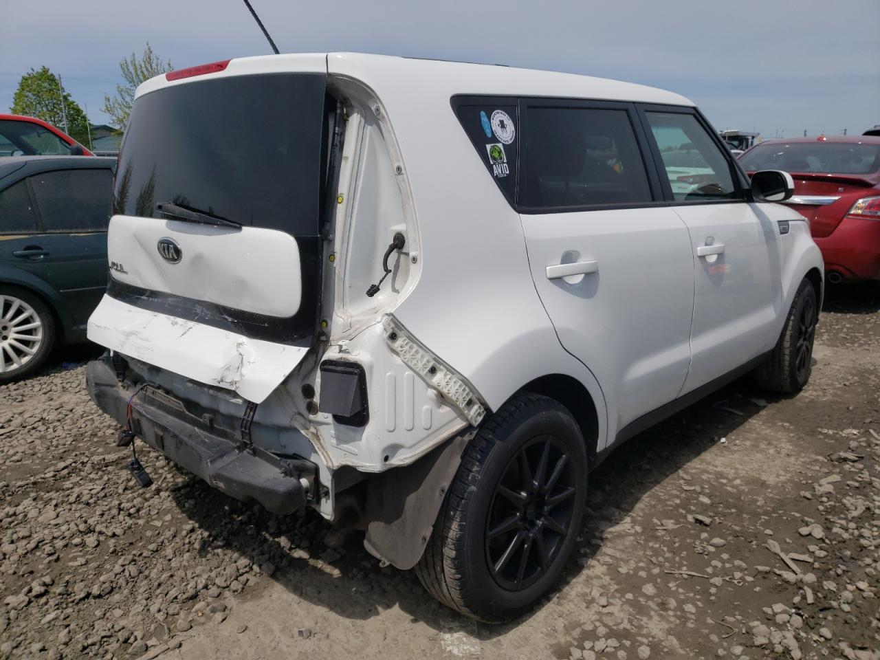Photo 4 from auction – 2015 KIA SOUL with VIN KNDJN2A21F7231653