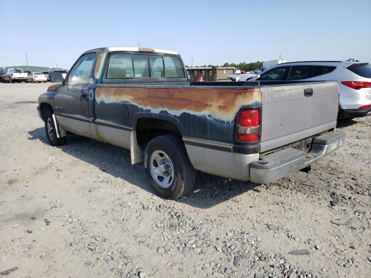 Photo 3 from auction – 1994 DODGE RAM 1500 with VIN 1B7HC16Z8RS707077